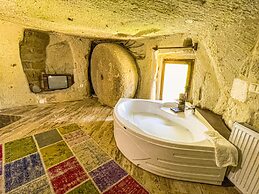 Heritage Cave Suites