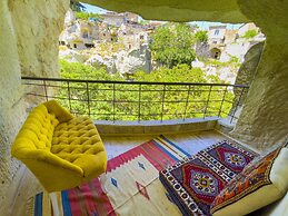 Heritage Cave Suites