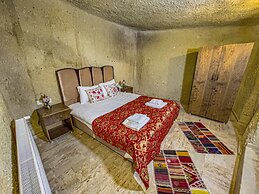 Heritage Cave Suites