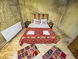 Heritage Cave Suites