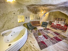 Heritage Cave Suites