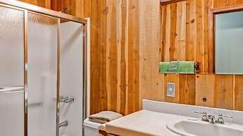 Scenic Wonders Sport Chalet 3 Bedrooms