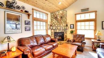 Scenic Wonder Creek Cabin 3 Bedroom loft
