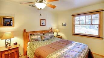 Scenic Wonder Creek Cabin 3 Bedroom loft