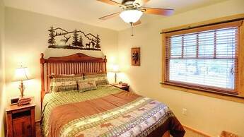 Scenic Wonder Creek Cabin 3 Bedroom loft