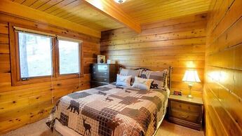 Scenic Wonders Treetops Cabin 2 Bedrooms
