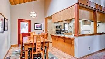 Scenic Wonders Crossroad Cabin 3 Bedroom