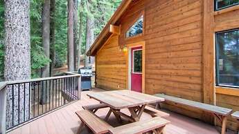 Scenic Wonders Crossroad Cabin 3 Bedroom