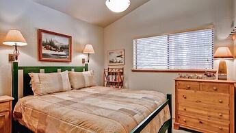 Scenic Wonders Crossroad Cabin 3 Bedroom