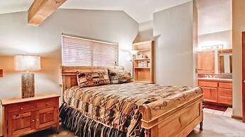 Scenic Wonders Crossroad Cabin 3 Bedroom