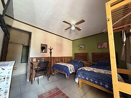Hotel West Refugio