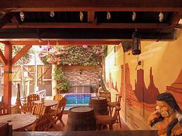 Hotel West Refugio