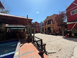 Hotel West Refugio