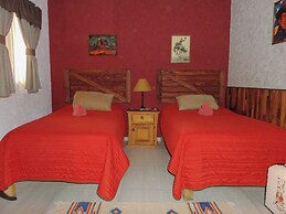 Hotel West Refugio