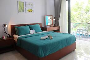 Vuon Hong Hotel & Apartments