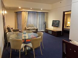 Glorious Service Suite At Times Square