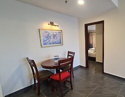 Glorious Service Suite At Times Square