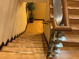 Glorious Service Suite At Times Square