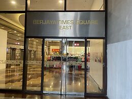 Glorious Service Suite At Times Square