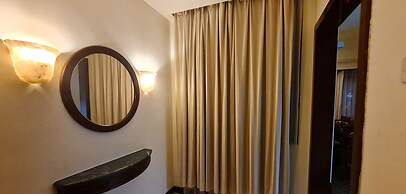 Glorious Service Suite At Times Square