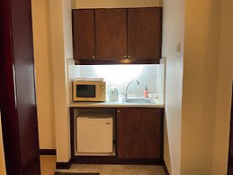 Glorious Service Suite At Times Square