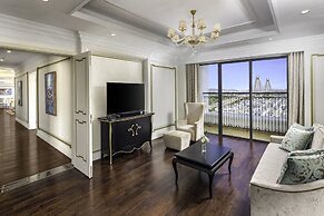 Meliá Vinpearl Hai Phong Rivera