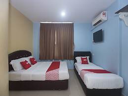 OYO 44016 Rafik Ali Motel