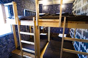 R Hostel Namba South