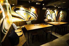 R Hostel Namba South