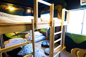 R Hostel Namba South