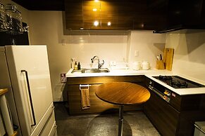 R Hostel Namba South