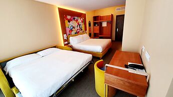 Omama Hotel