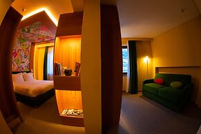 Omama Hotel