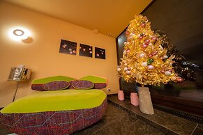 Omama Hotel