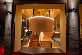 Omama Hotel