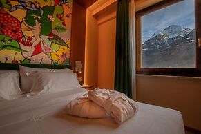 Omama Hotel