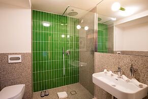 Omama Hotel