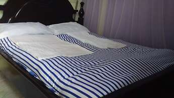 Ryan Green and Gardens Hotel