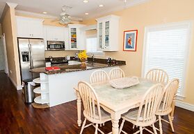 102 6th St S-downstairs 3 Bedroom Home