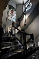 The Barfield, Autograph Collection