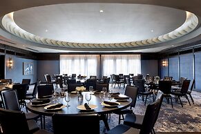 The Barfield, Autograph Collection