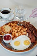 The Barfield, Autograph Collection