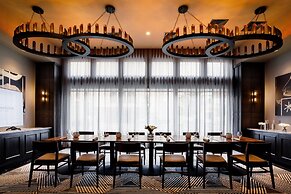 The Barfield, Autograph Collection