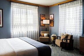 The Barfield, Autograph Collection