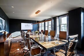 The Barfield, Autograph Collection