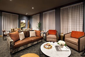 The Barfield, Autograph Collection