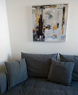 Cozy Apartment  Side View of Acropolis