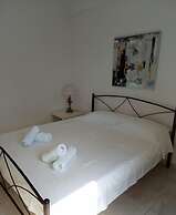 Cozy Apartment  Side View of Acropolis