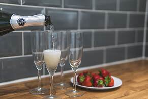 Town Street Apartment