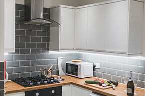 Town Street Apartment